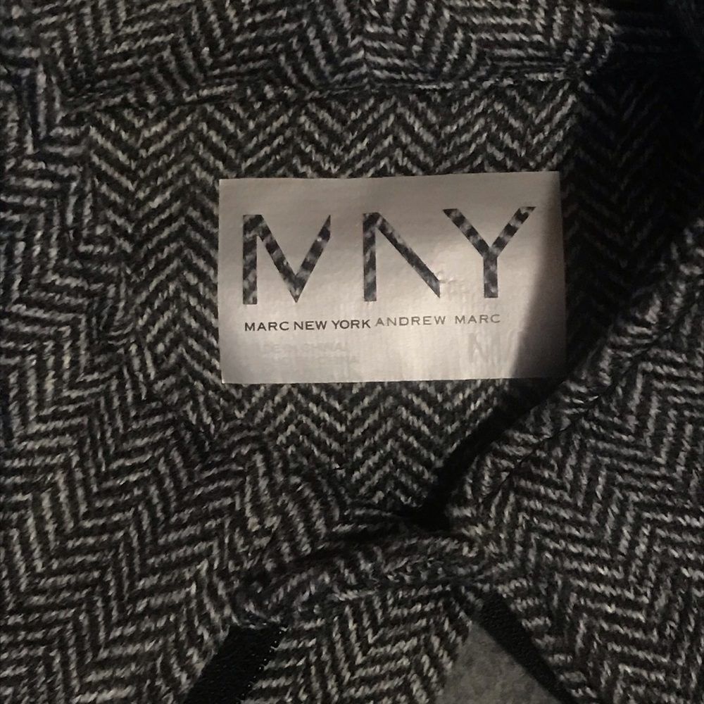 3/$20 Track jacket - Picture 2 of 2